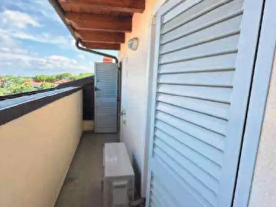 Immagine 8 di Appartamento in vendita  in Via Francesco Lami  a Forli'