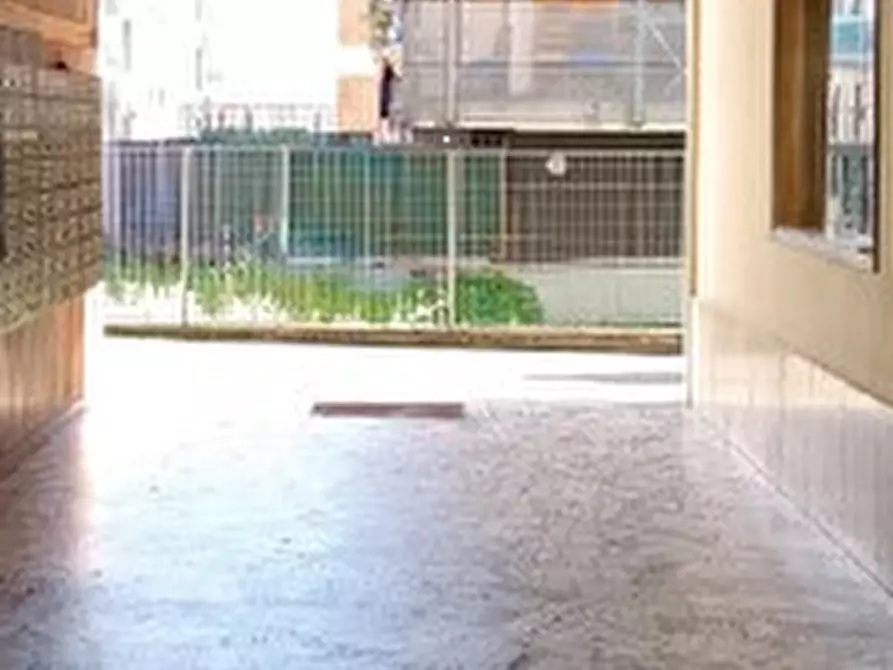 Immagine 5 di Appartamento in vendita  in Via Giuseppe di Vittorio a Milano