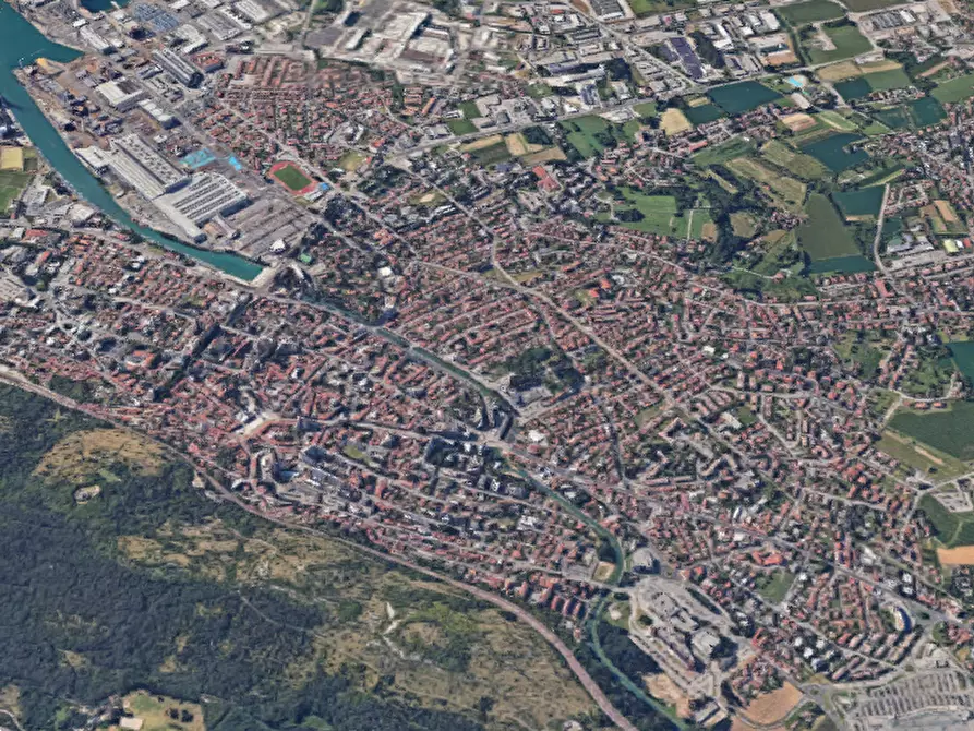 Immagine 16 di Appartamento in vendita  in Via Giuseppe Garibaldi a Monfalcone