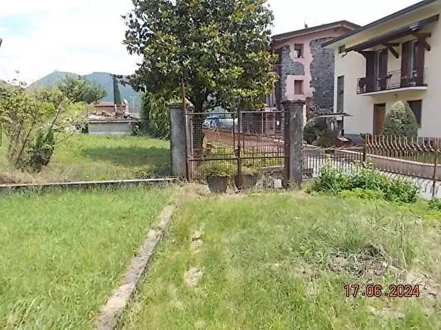 Immagine 24 di Appartamento in vendita  in Via Papa Giovanni XXIII a Endine Gaiano