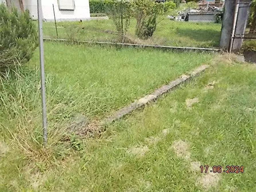 Immagine 23 di Appartamento in vendita  in Via Papa Giovanni XXIII a Endine Gaiano