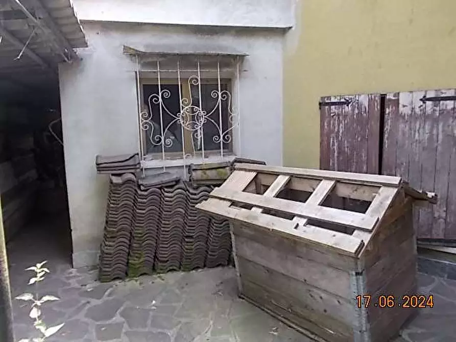 Immagine 19 di Appartamento in vendita  in Via Papa Giovanni XXIII a Endine Gaiano