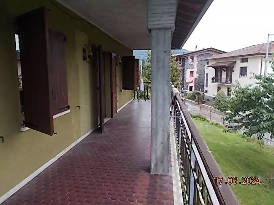 Immagine 12 di Appartamento in vendita  in Via Papa Giovanni XXIII a Endine Gaiano