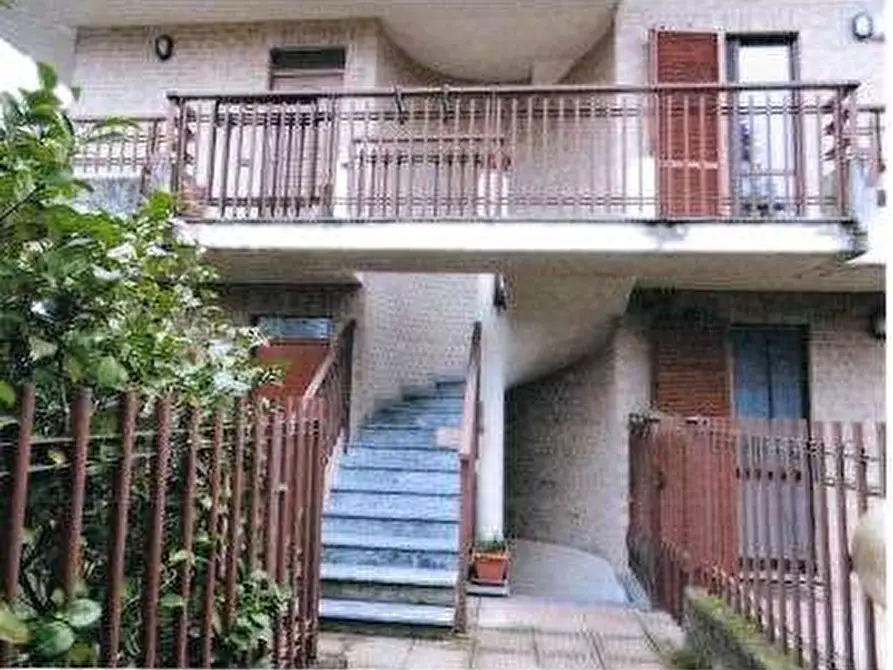 Immagine 14 di Appartamento in vendita  in Via 24 Maggio a Lentate Sul Seveso