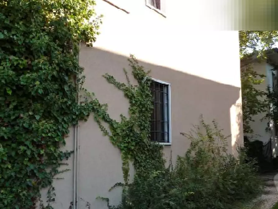 Immagine 3 di Appartamento in vendita  in Via Radisi  a San Martino Buon Albergo