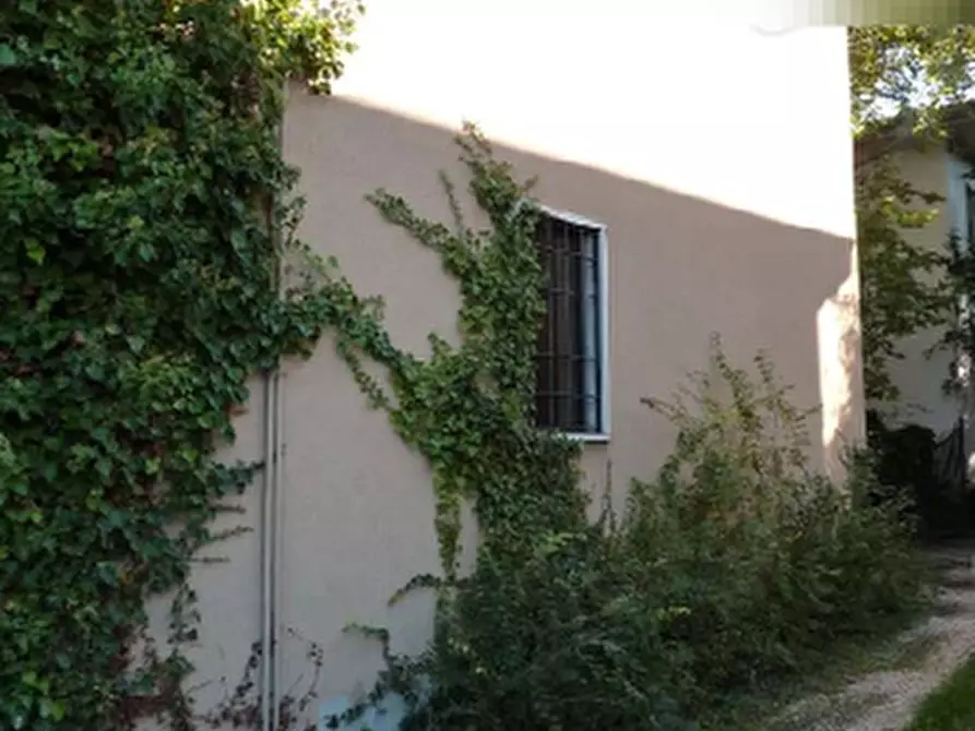 Immagine 4 di Appartamento in vendita  in Via Radisi  a San Martino Buon Albergo