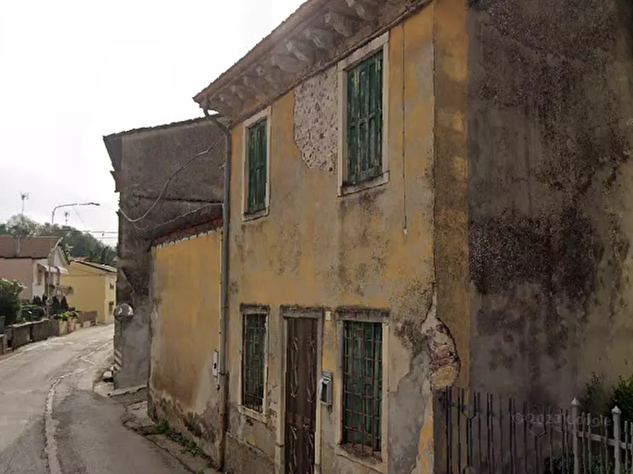 Immagine 7 di Casa indipendente in vendita  in Via Mezzavilla a Monteforte D'alpone