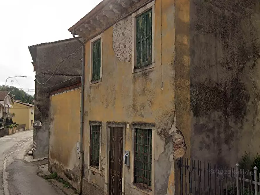 Immagine 8 di Casa indipendente in vendita  in Via Mezzavilla a Monteforte D'alpone