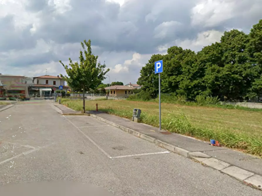 Immagine 4 di Terreno edificabile in vendita  in Via Madre Teresa di Calcutta a Merlara
