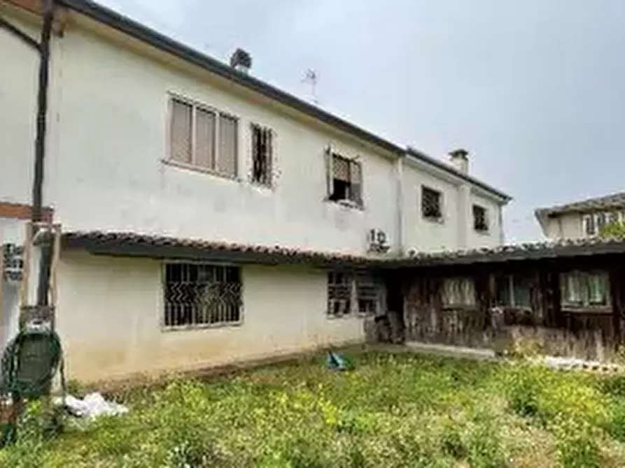 Immagine 3 di Porzione di casa in vendita  in Via Ponte  a Malo