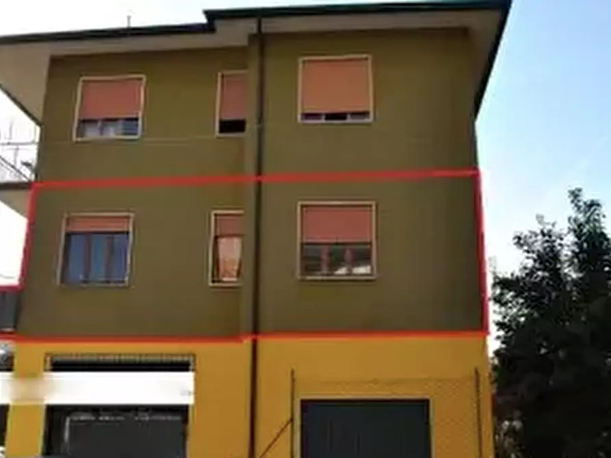 Immagine 3 di Appartamento in vendita  in Via Europa  a Monticello Conte Otto