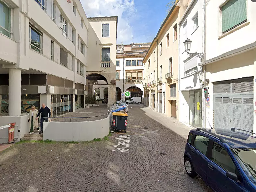 Immagine 4 di Ufficio in vendita  in Via Dei Borromeo a Padova