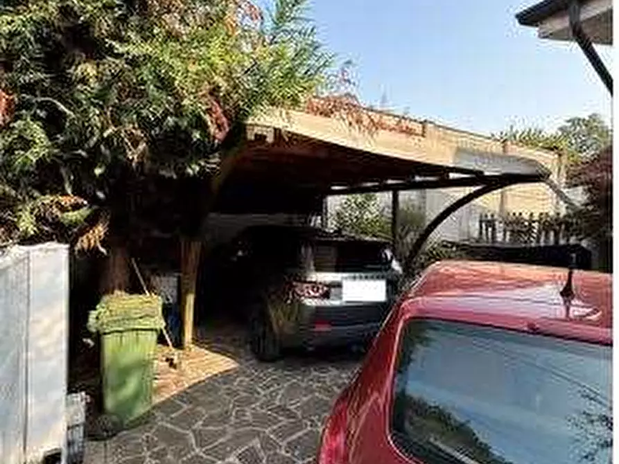 Immagine 6 di Porzione di villa in vendita  in Via Cesare Lombroso  a Paderno Dugnano