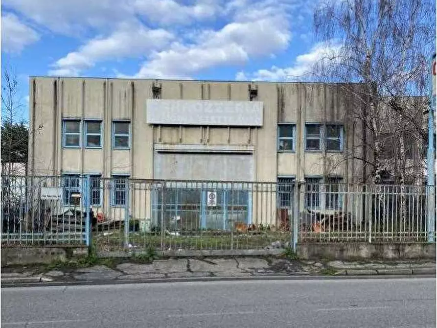 Immagine 1 di Capannone industriale in vendita  in Via Marche a Pieve Emanuele