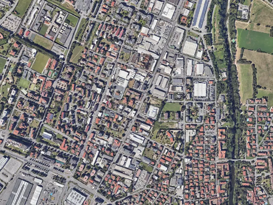 Immagine 9 di Garage in vendita  in Via Michelangelo Buonarroti a Seriate