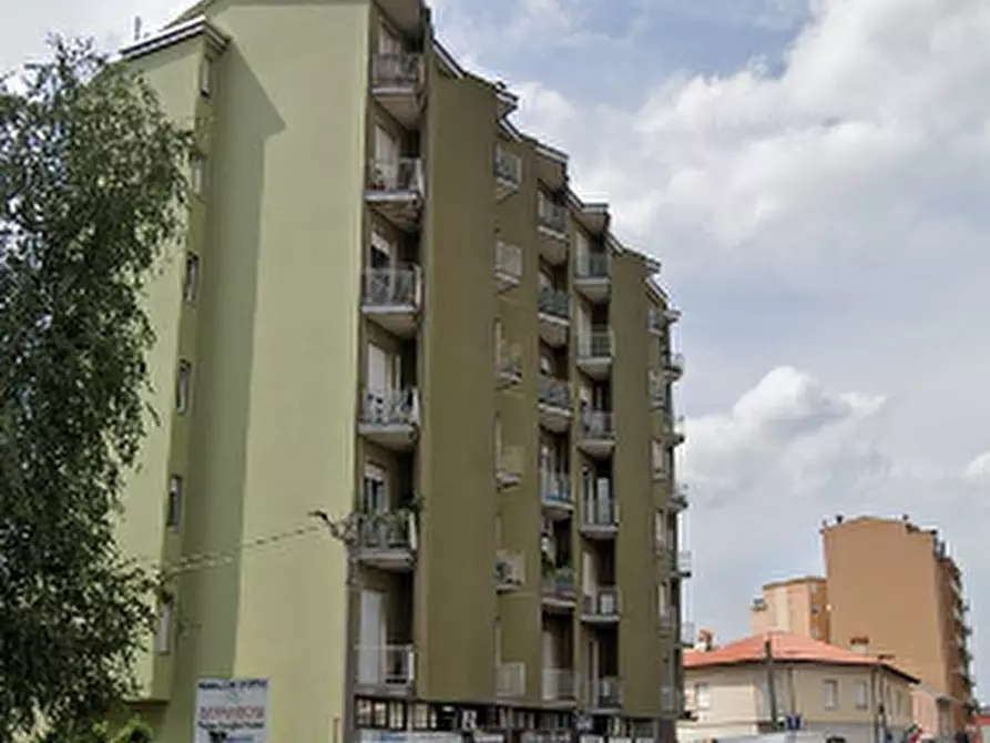 Immagine 1 di Appartamento in vendita  in Via Clerici  a Gerenzano