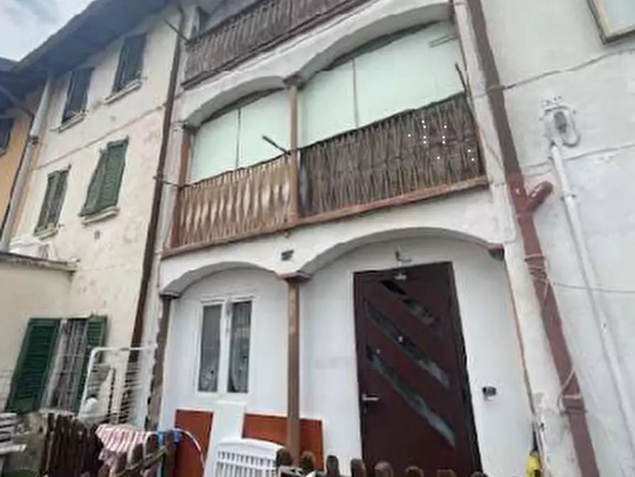 Immagine 2 di Porzione di casa in vendita  in Via Antonio Turconi  a Cantello