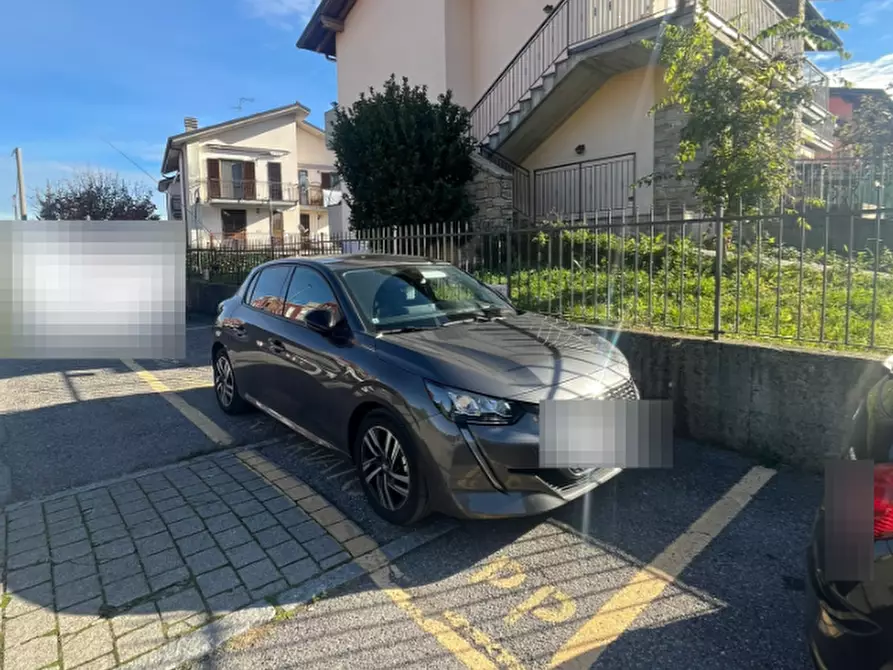 Immagine 1 di Posto auto in vendita  in via Trieste a Filago