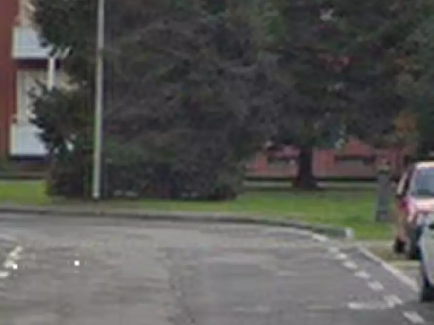 Immagine 7 di Posto auto in vendita  in via Trieste a Filago