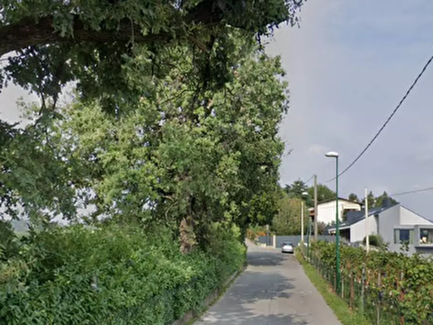 Immagine 5 di Casa indipendente in vendita  in Via Pomarolo a Scanzorosciate