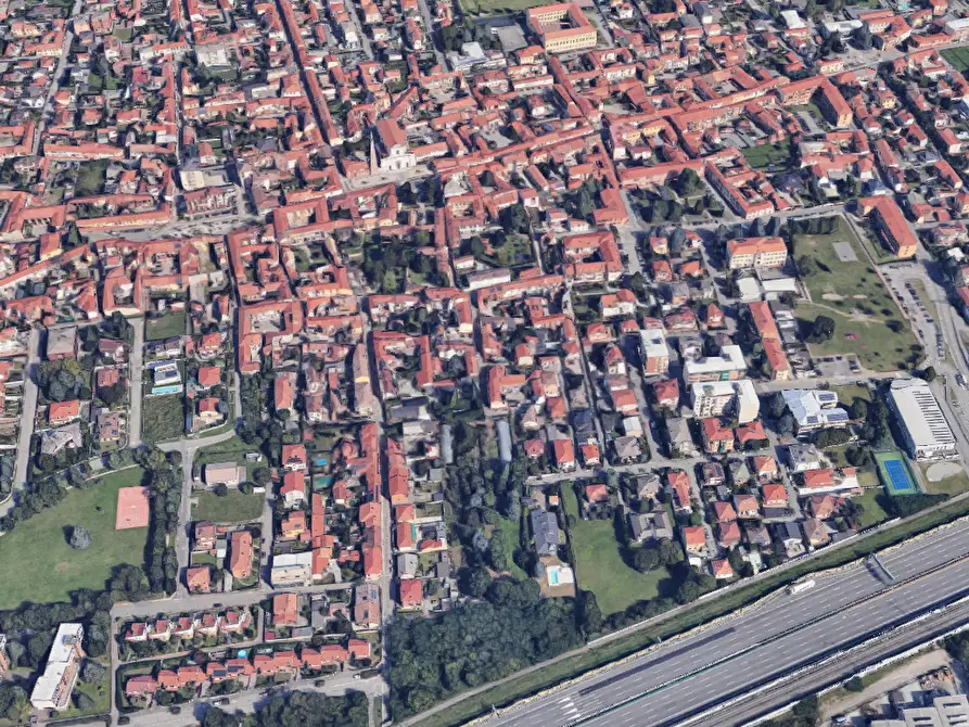 Immagine 10 di Garage in vendita  in Via Dante Alighieri a Arluno