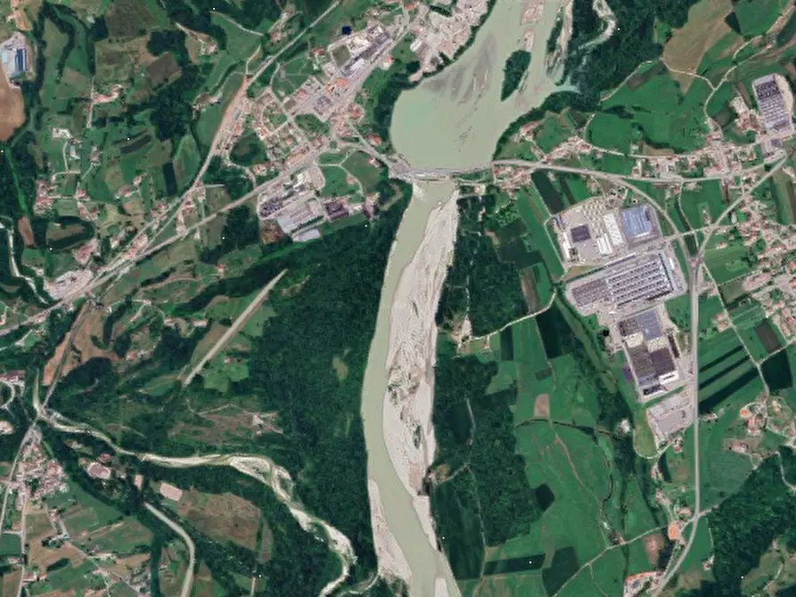 Immagine 15 di Appartamento in vendita  in Piazza San Clemente a Feltre