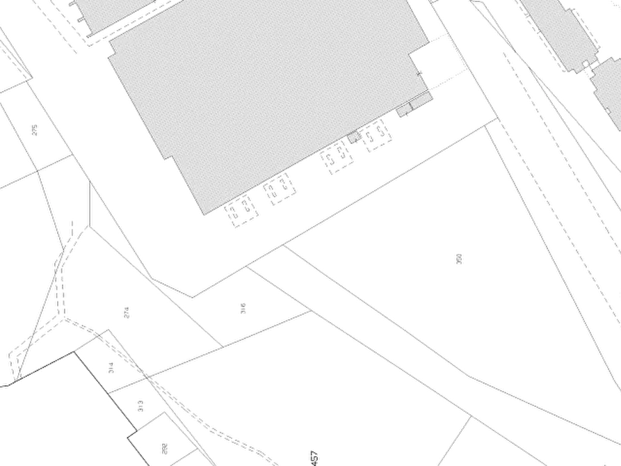 Immagine 2 di Terreno agricolo in vendita  in Viale dei Dendrofori a Belluno