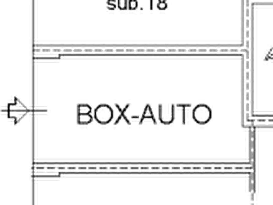 Immagine 14 di Garage in vendita  in Via Dante Alighieri a Arluno