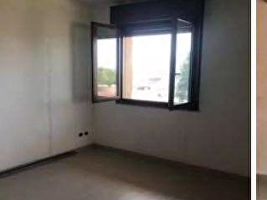 Immagine 10 di Appartamento in vendita  in Corso Pavia a Vigevano