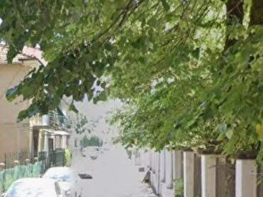 Immagine 4 di Appartamento in vendita  in Via S. Carlo a Garbagnate Milanese