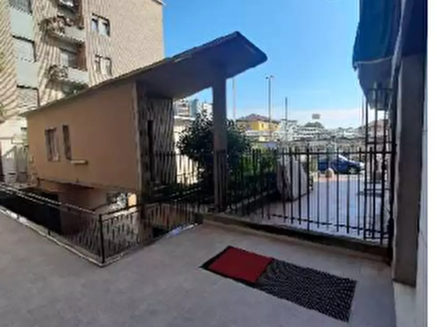 Immagine 3 di Appartamento in vendita  in V. Carlo Esterle a Milano