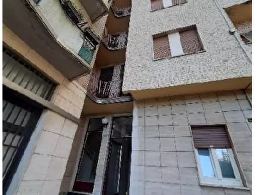 Immagine 5 di Appartamento in vendita  in V. Carlo Esterle a Milano