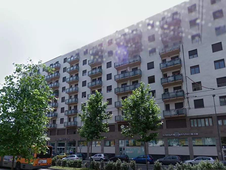 Immagine 3 di Appartamento in vendita  in Via Carlo Troya a Milano