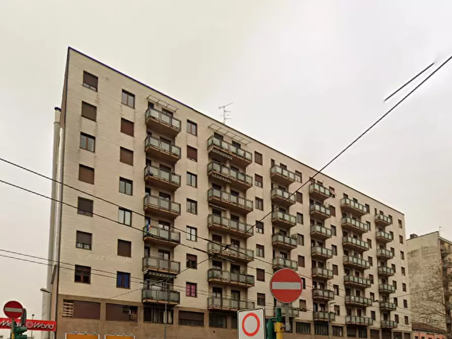 Immagine 5 di Appartamento in vendita  in Via Carlo Troya a Milano