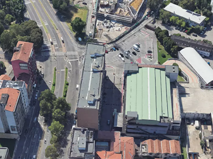 Immagine 9 di Appartamento in vendita  in Via Carlo Troya a Milano