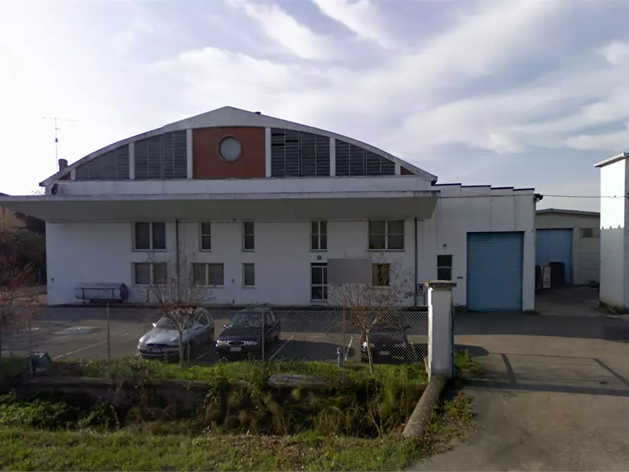 Immagine 7 di Capannone industriale in vendita  in via Bastia a Lugo