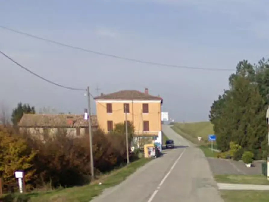 Immagine 10 di Capannone industriale in vendita  in via Bastia a Lugo