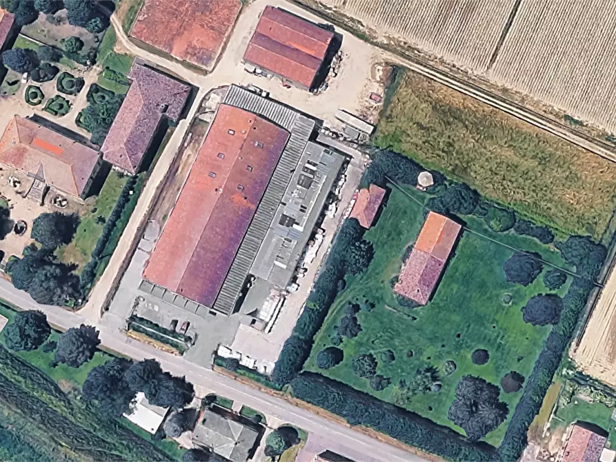 Immagine 12 di Capannone industriale in vendita  in via Bastia a Lugo