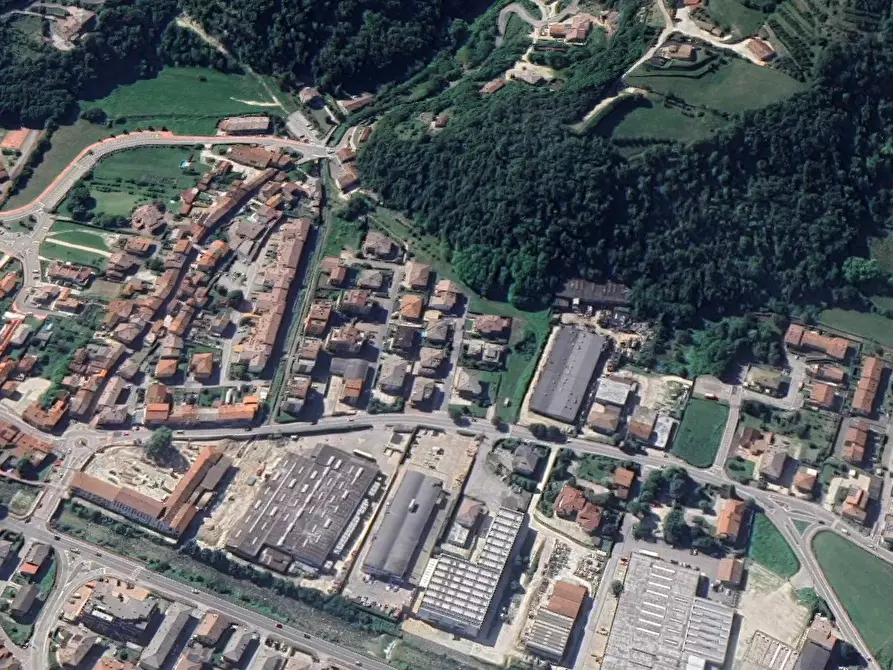 Immagine 7 di Terreno edificabile in vendita  in Via Ludovico Ariosto a Chiampo