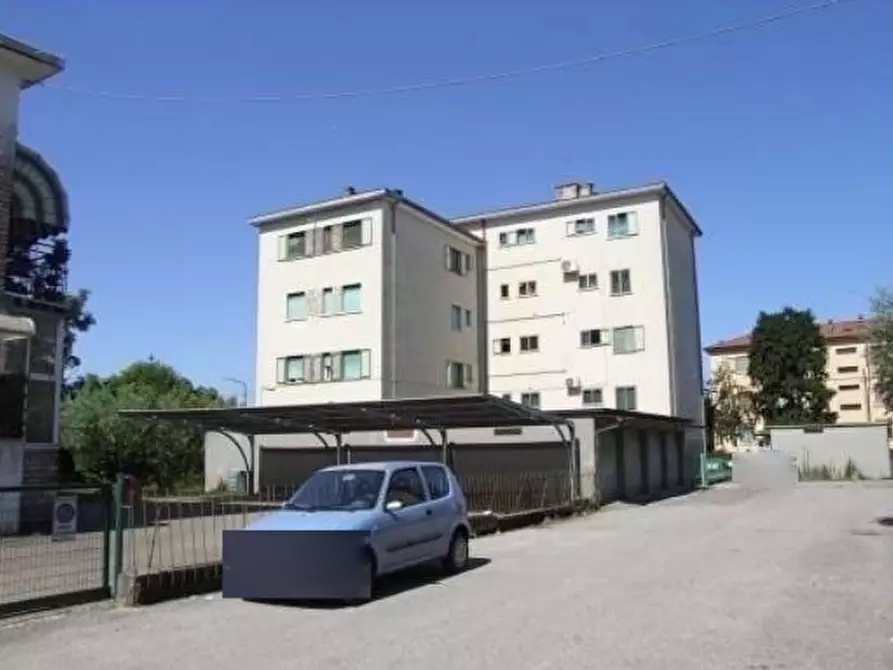 Immagine 5 di Appartamento in vendita  in Via Girolamo Zugliano a Vicenza