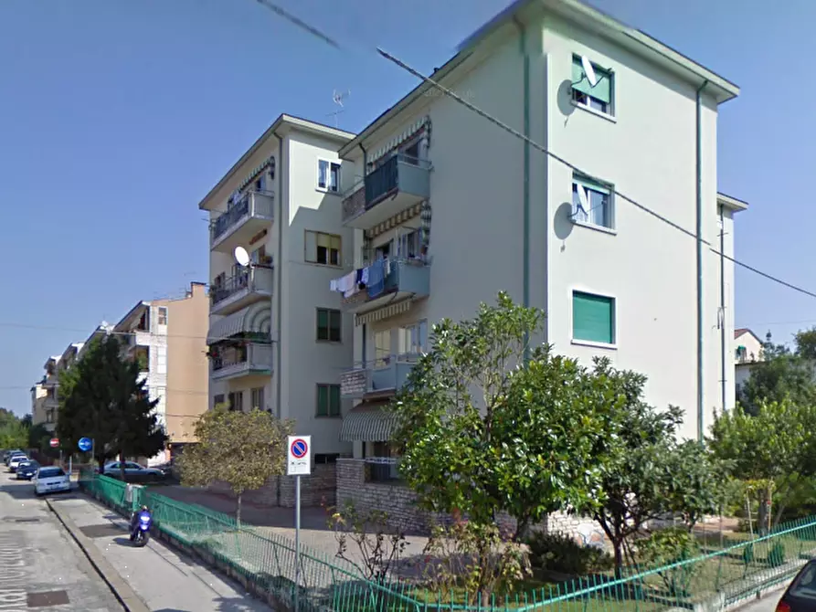 Immagine 10 di Appartamento in vendita  in Via Girolamo Zugliano a Vicenza