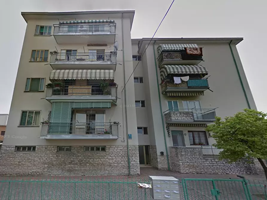 Immagine 12 di Appartamento in vendita  in Via Girolamo Zugliano a Vicenza