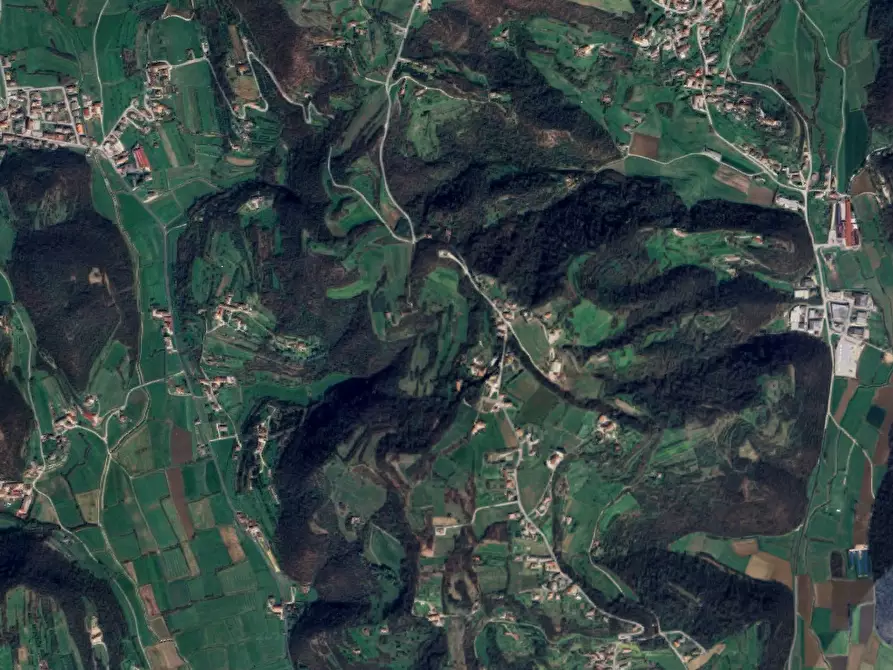 Immagine 11 di Terreno agricolo in vendita  in località Monte San Lorenzo a Sovizzo