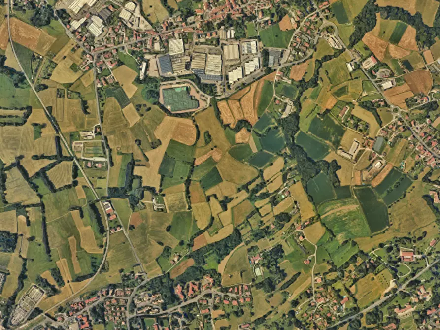 Immagine 7 di Terreno agricolo in vendita  in Via Tagliamento a Besana In Brianza