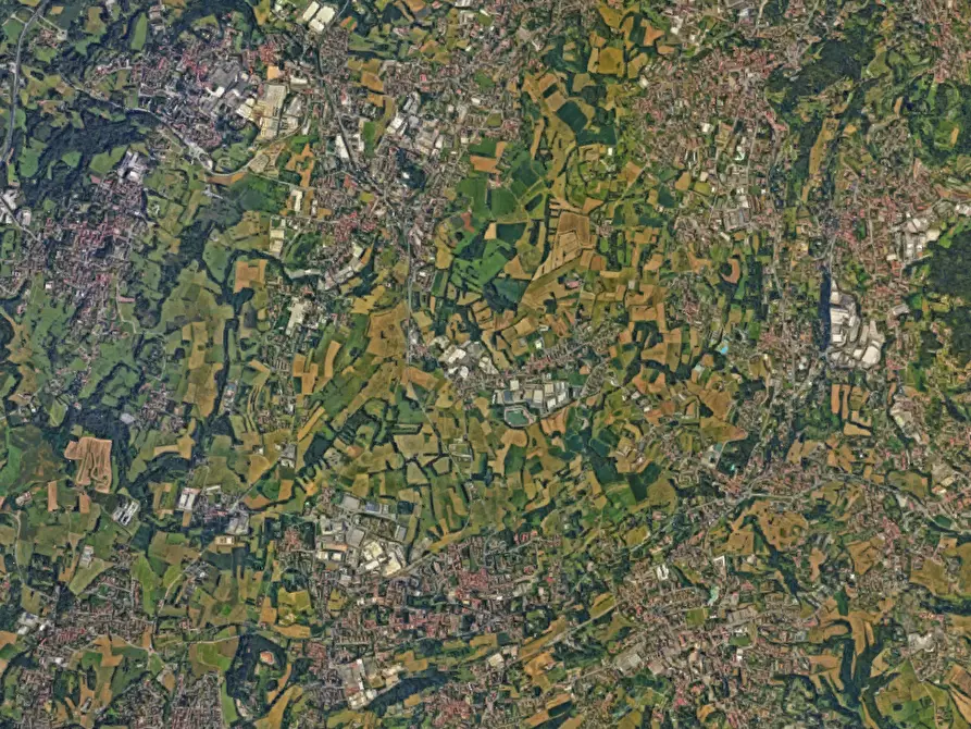 Immagine 10 di Terreno agricolo in vendita  in Via Tagliamento a Besana In Brianza