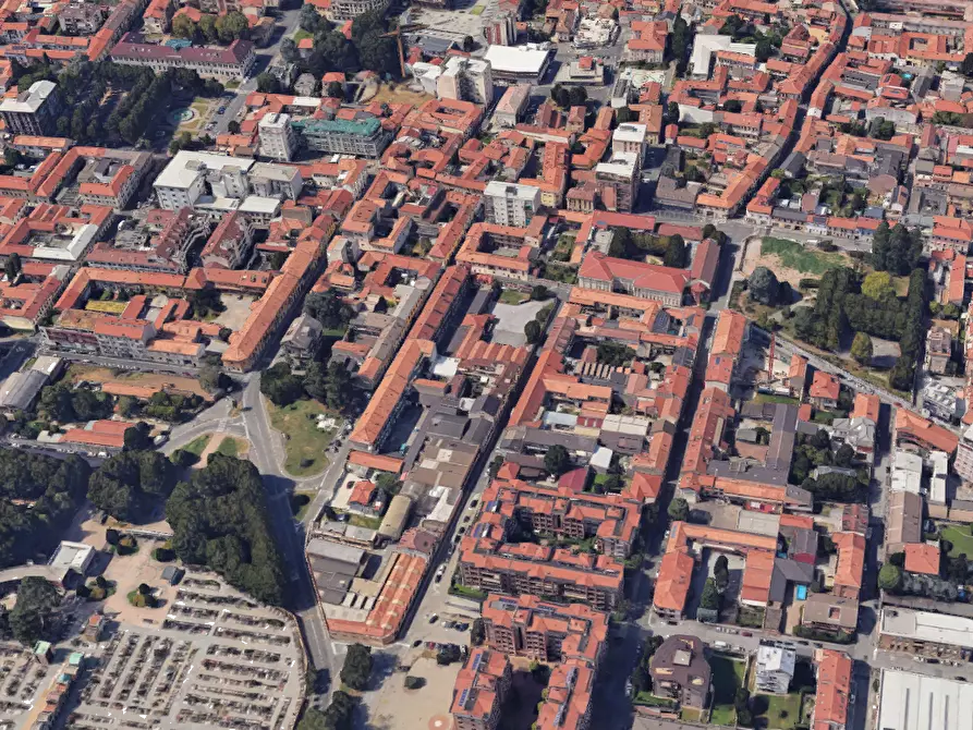 Immagine 10 di Capannone industriale in vendita  in Via Pasubio a Lissone