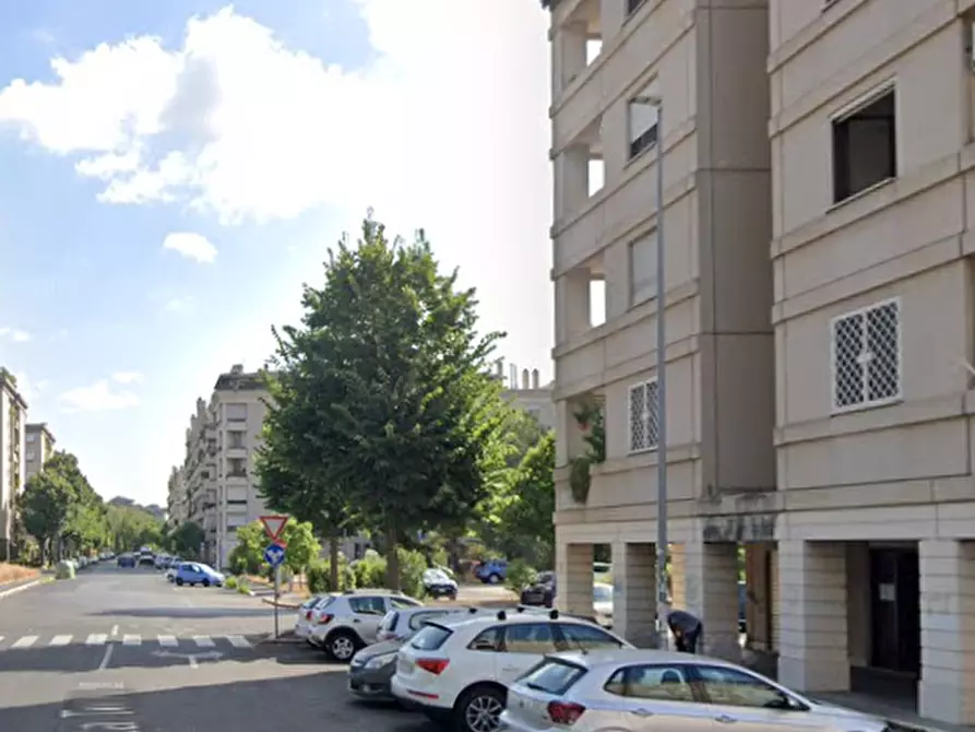 Immagine 12 di Ufficio in vendita  in Via del Pianeta Terra a Roma