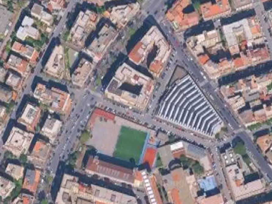 Immagine 14 di Negozio in vendita  in Via Trionfale a Roma