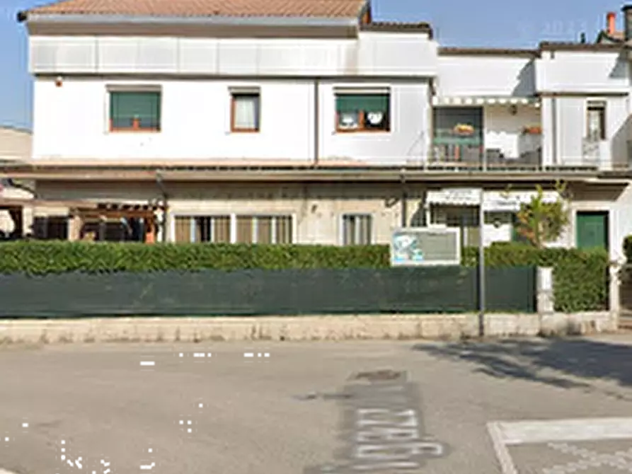 Immagine 9 di Appartamento in vendita  in Via Vigazzolo a Montebello Vicentino