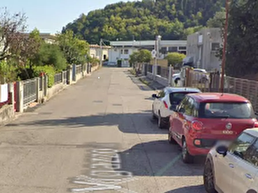 Immagine 10 di Appartamento in vendita  in Via Vigazzolo a Montebello Vicentino